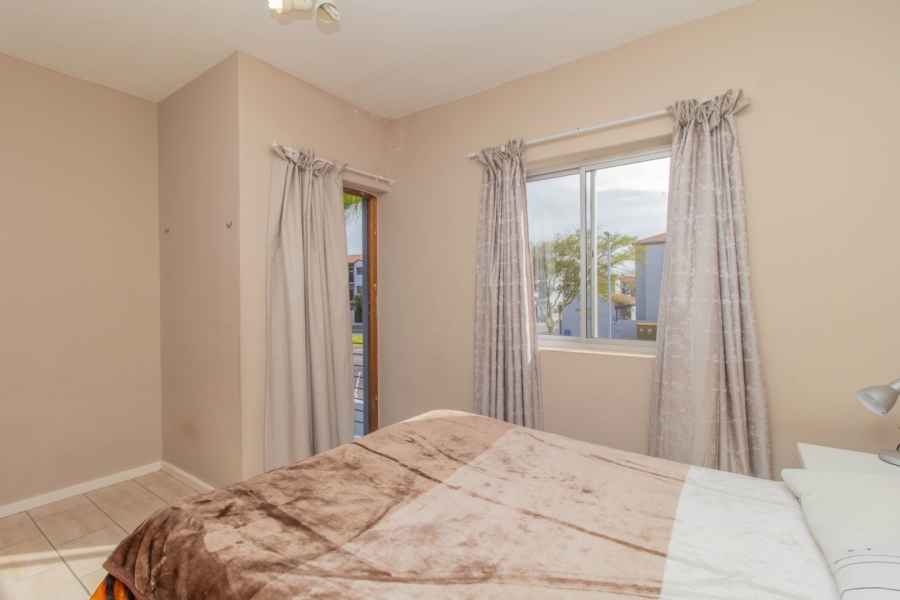 2 Bedroom Property for Sale in Parklands Western Cape